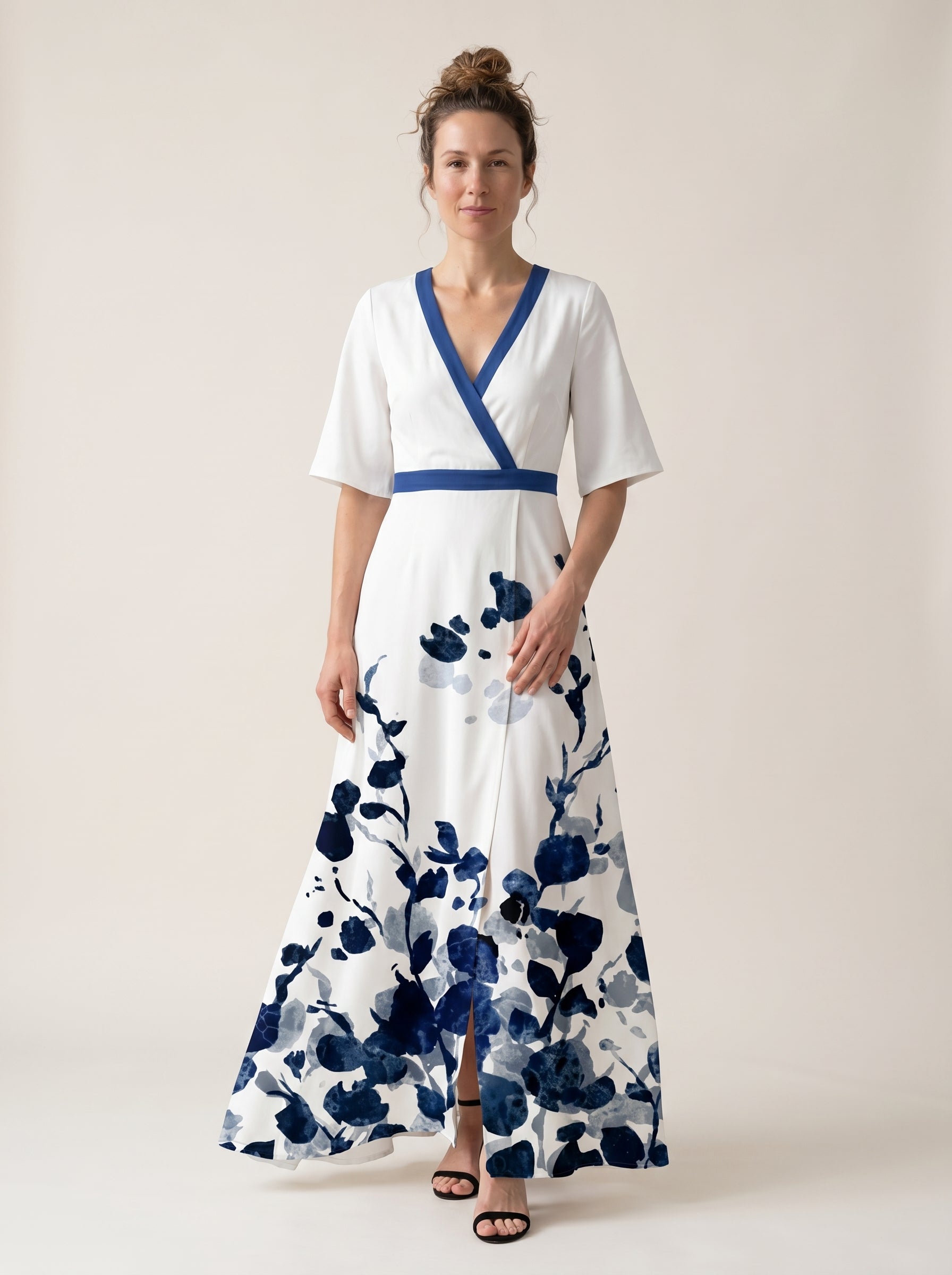 Vera | Elegant Floral A-Line Maxi Dress with V-Neck